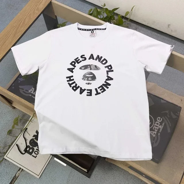 AAPE T-Shirts Short-Sleeve Graphic Crew-Neck T-Shirt product detail image 4