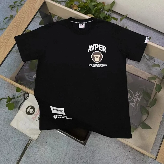 AAPE T-Shirts Short-Sleeve Graphic Crew-Neck T-Shirt product detail image 9