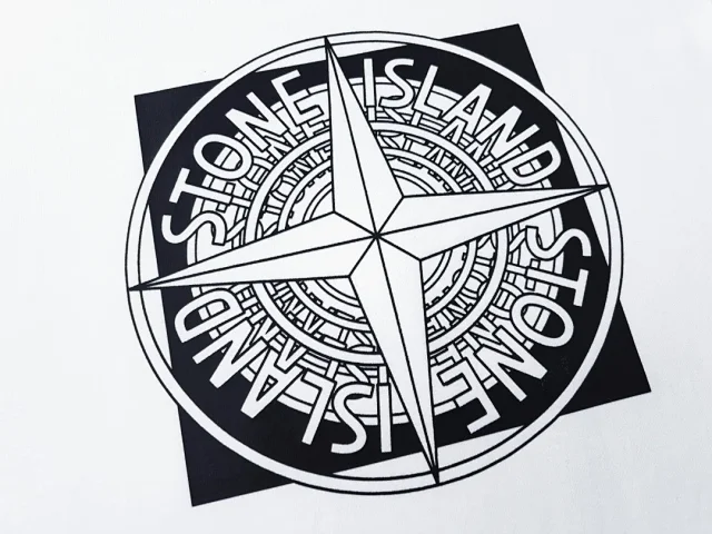 Stone Island T-Shirts Short-Sleeve Graphic Print T-Shirt product detail image 21