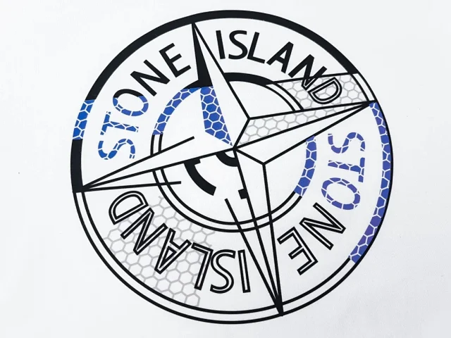 Stone Island T-Shirts Short-Sleeve Graphic Print T-Shirt product detail image 20
