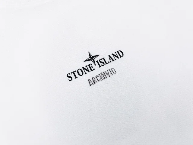 Stone Island T-Shirts Short-Sleeve Graphic Print T-Shirt product detail image 18