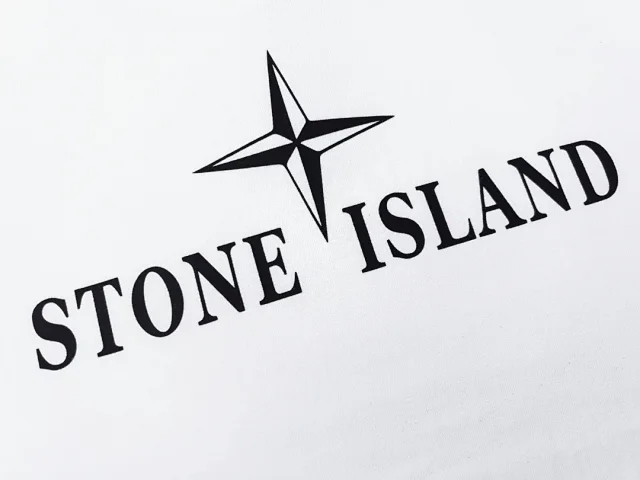 Stone Island T-Shirts Short-Sleeve Graphic Print T-Shirt product detail image 16