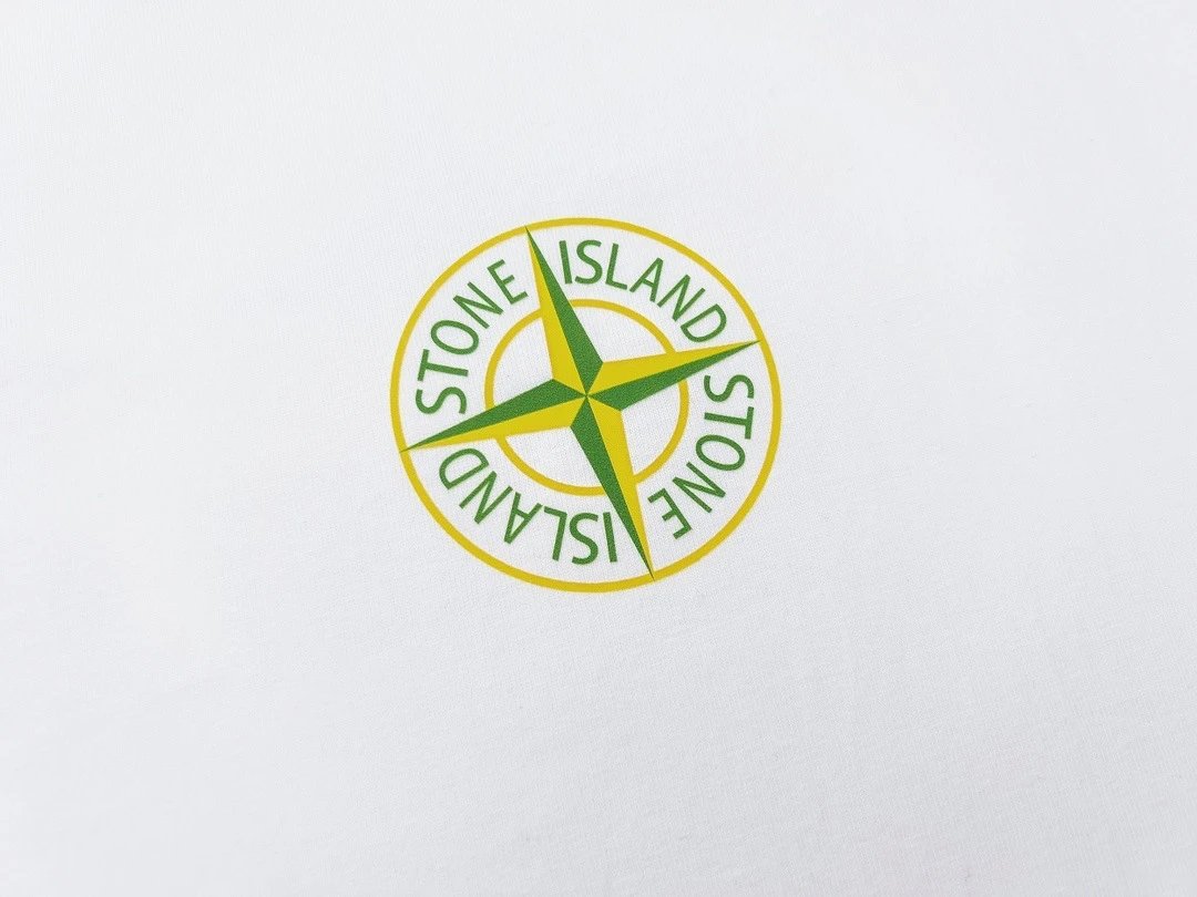 Stone Island Graphic Print Black T-Shirt - 16