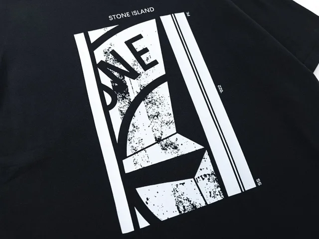 Stone Island T-Shirts Short-Sleeve Graphic Print T-Shirt product detail image 22