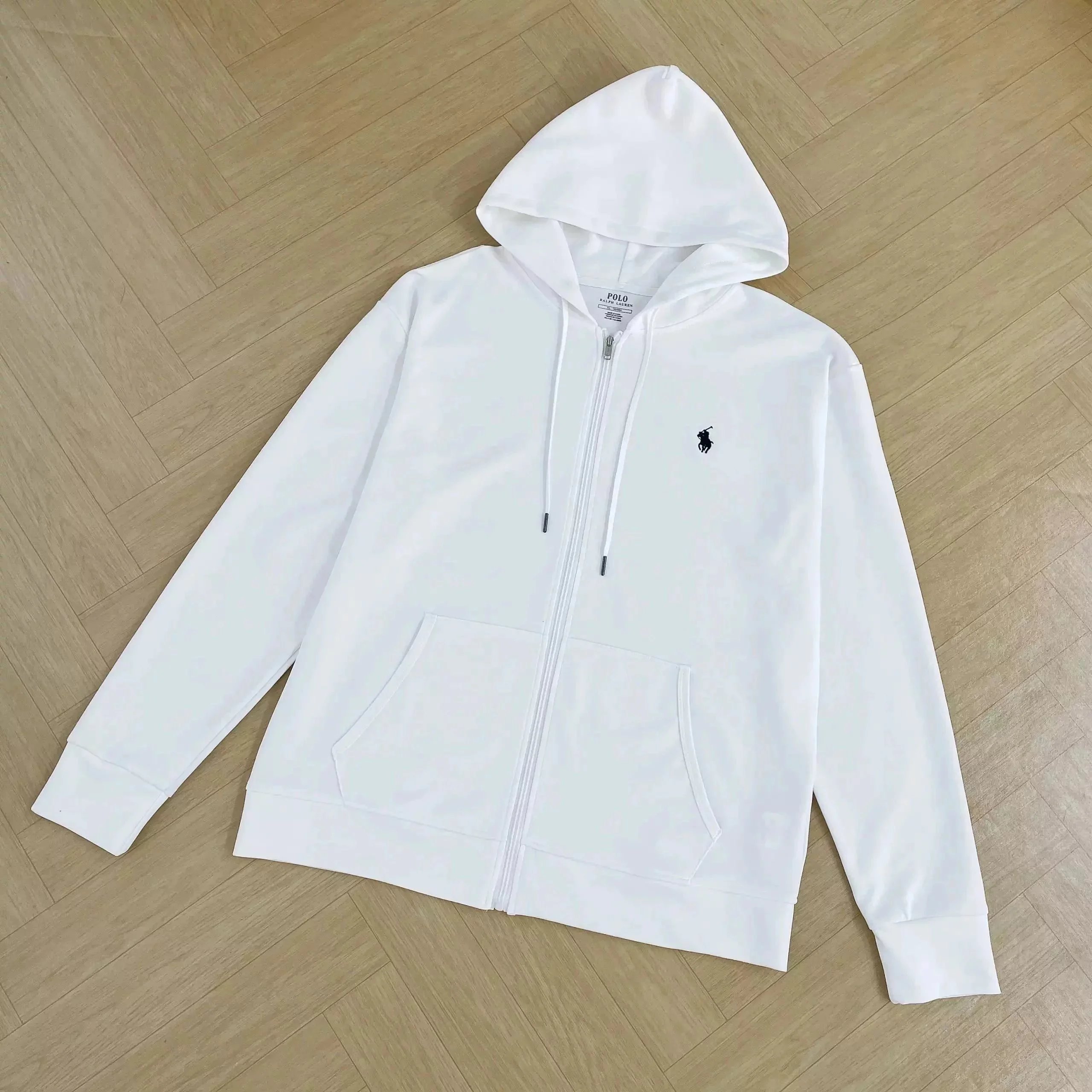 12 White 002