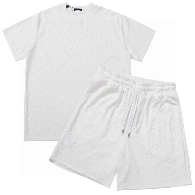 Dior Matching Sets 13-SQ002 Short-Sleeve T-Shirt and Drawstring Shorts Set with All-Over Monogram Pattern product detail image 5