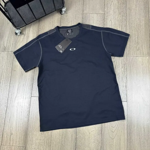 Oakley Performance Tee Light Gray with Yellow Accents T-Shirt - 11