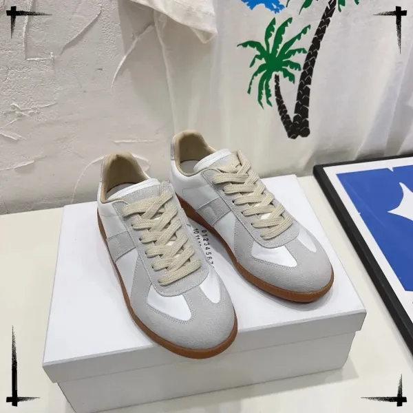Maison Margiela Replica Sneakers Graffiti White Gray Sneakers - 8