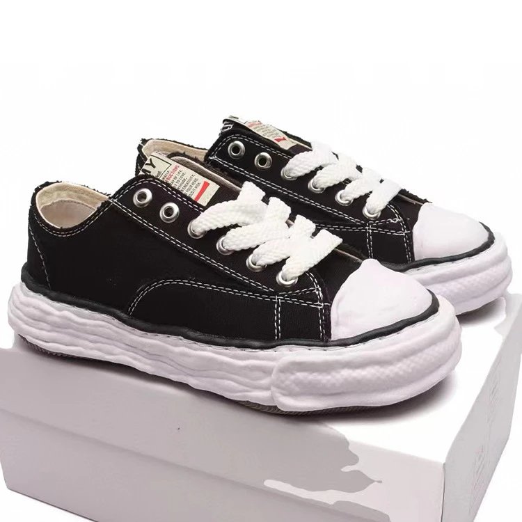 Smiling Face Dissolving Shoes Campus Wind Snow Cream Sole Low-Top Retro Couple Casual Skate Shoes