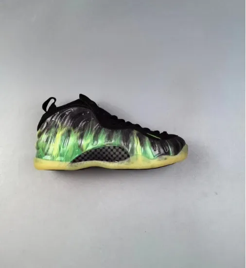 Nike Air Foamposite One Green Flame Sneakers - 1