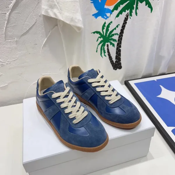 Maison Margiela Replica Sneakers Graffiti White Gray Sneakers - 25
