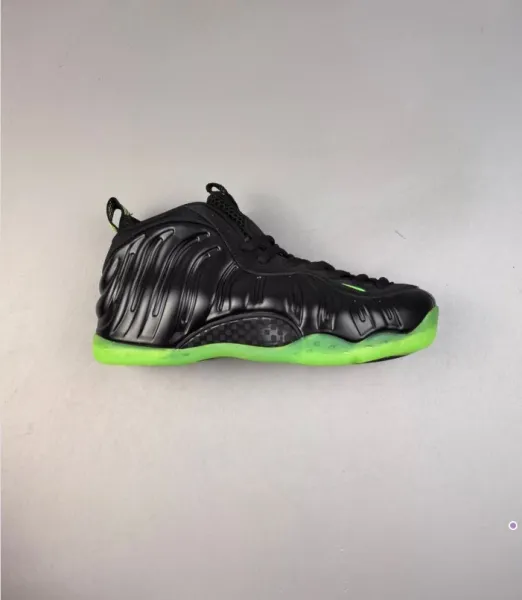 Nike Air Foamposite One Black Volt Sneakers - 1