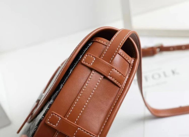 Goyard Saint Louis Saddle Bag Orange Crossbody Bag - 11
