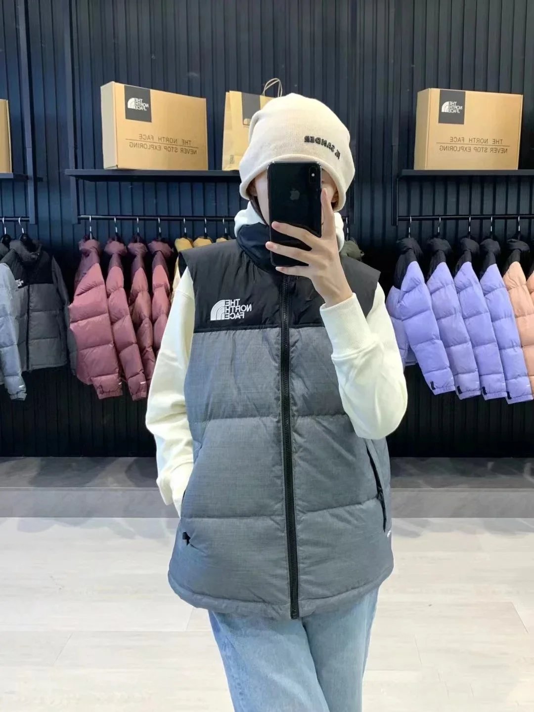 Sleeveless Puffer Vest photo 2
