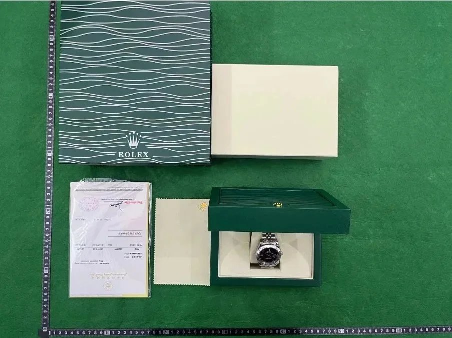 Audemars Piguet Watches Bioceramic Octagonal-Bezel Watch image 11