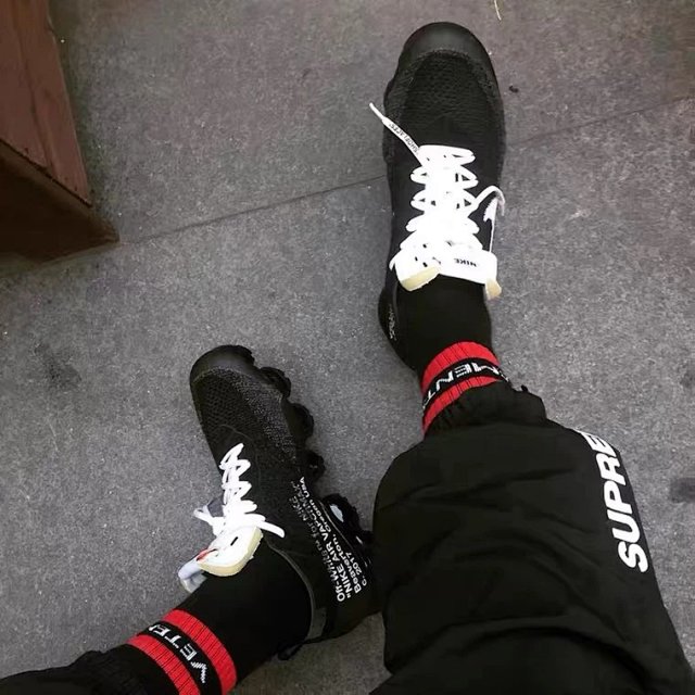 Vetements Socks: seller detail photo 4