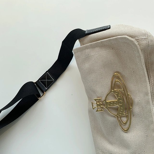 Vivienne Westwood Shoulder Bag: seller detail photo 7