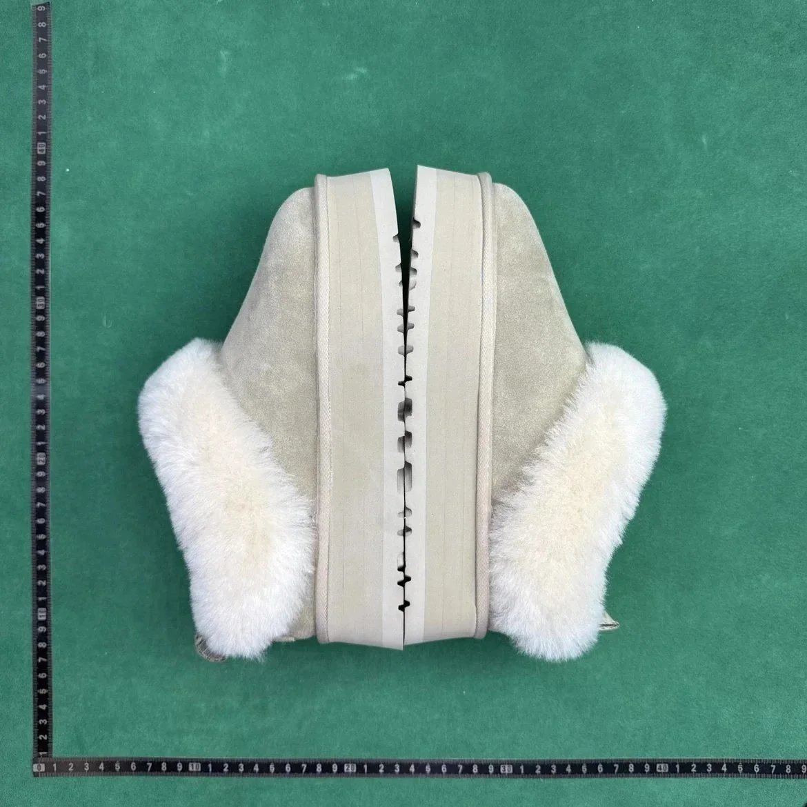 Ugg - Chestnut Fur Boot