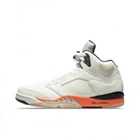 aj5-shattered upon dunking