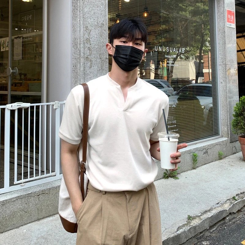 白色