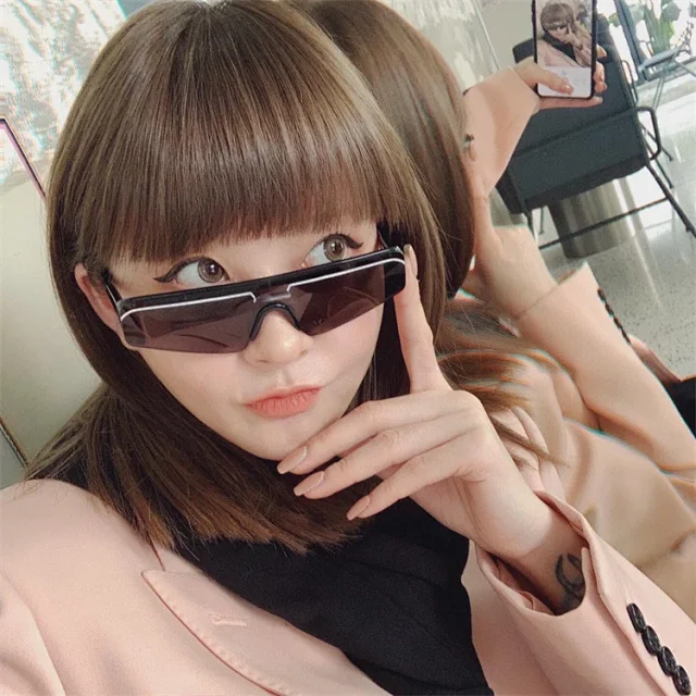 Unbranded Eyewear Shield Sunglasses product detail image 3