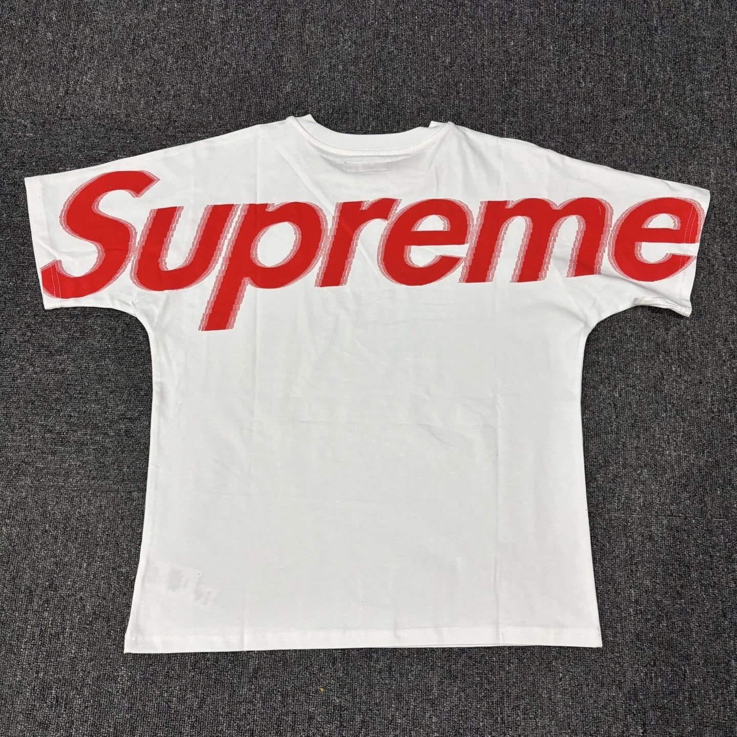 Supreme T-Shirts Logo Print Short-Sleeve T-Shirt image 2