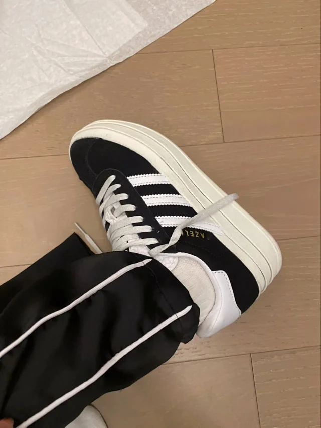 Unbranded Sneakers Three-Stripe Platform product detail image 3