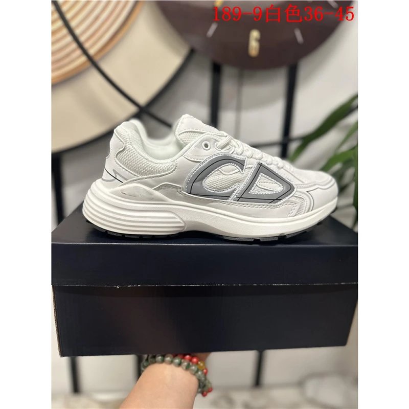 B30 Gray White