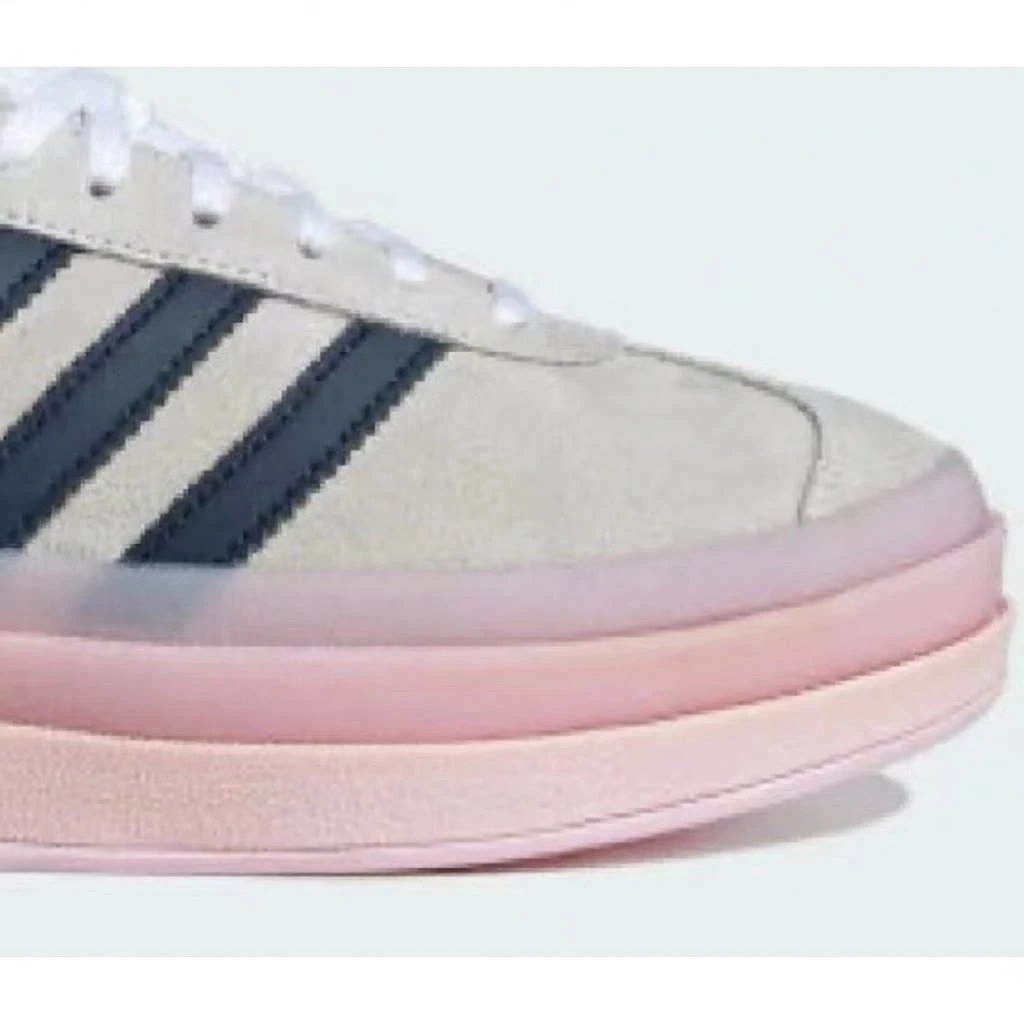 Unbranded Sneakers Three-Stripe Platform — Thick bottom/girly powder
