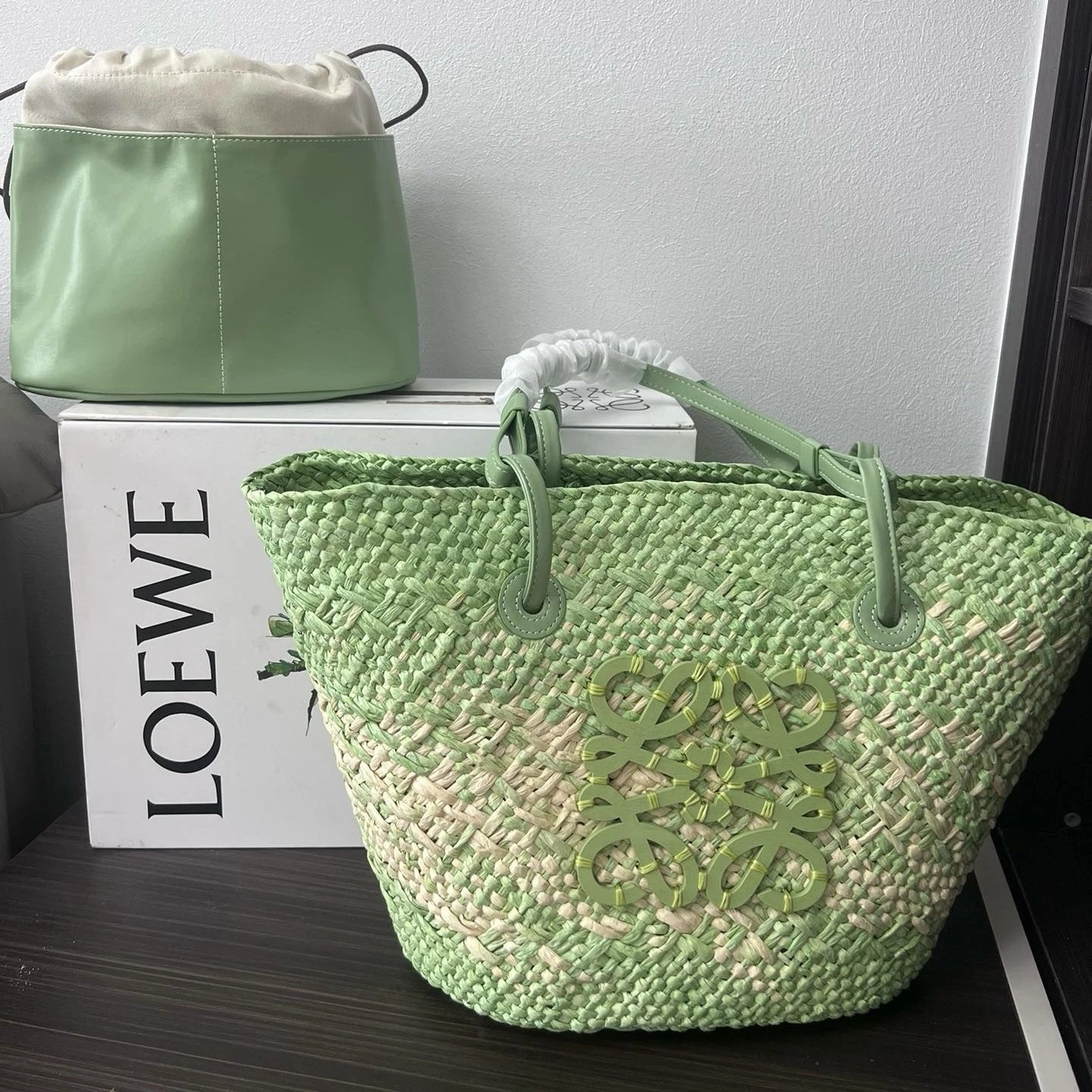 Loewe Handbags Anagram raffia basket tote — Gradient green
