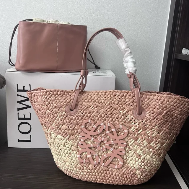 Loewe Handbags Anagram raffia basket tote product detail image 1