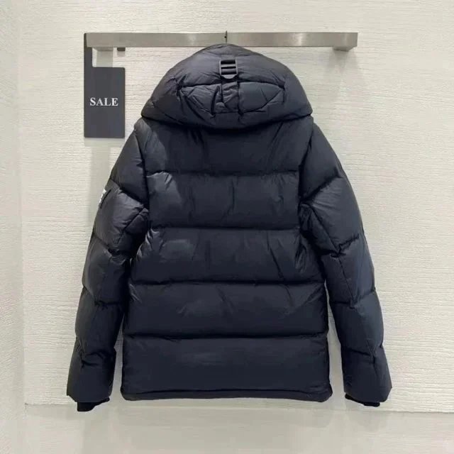 The North Face Mountain Light Jacket Pink Black Outerwear - 4
