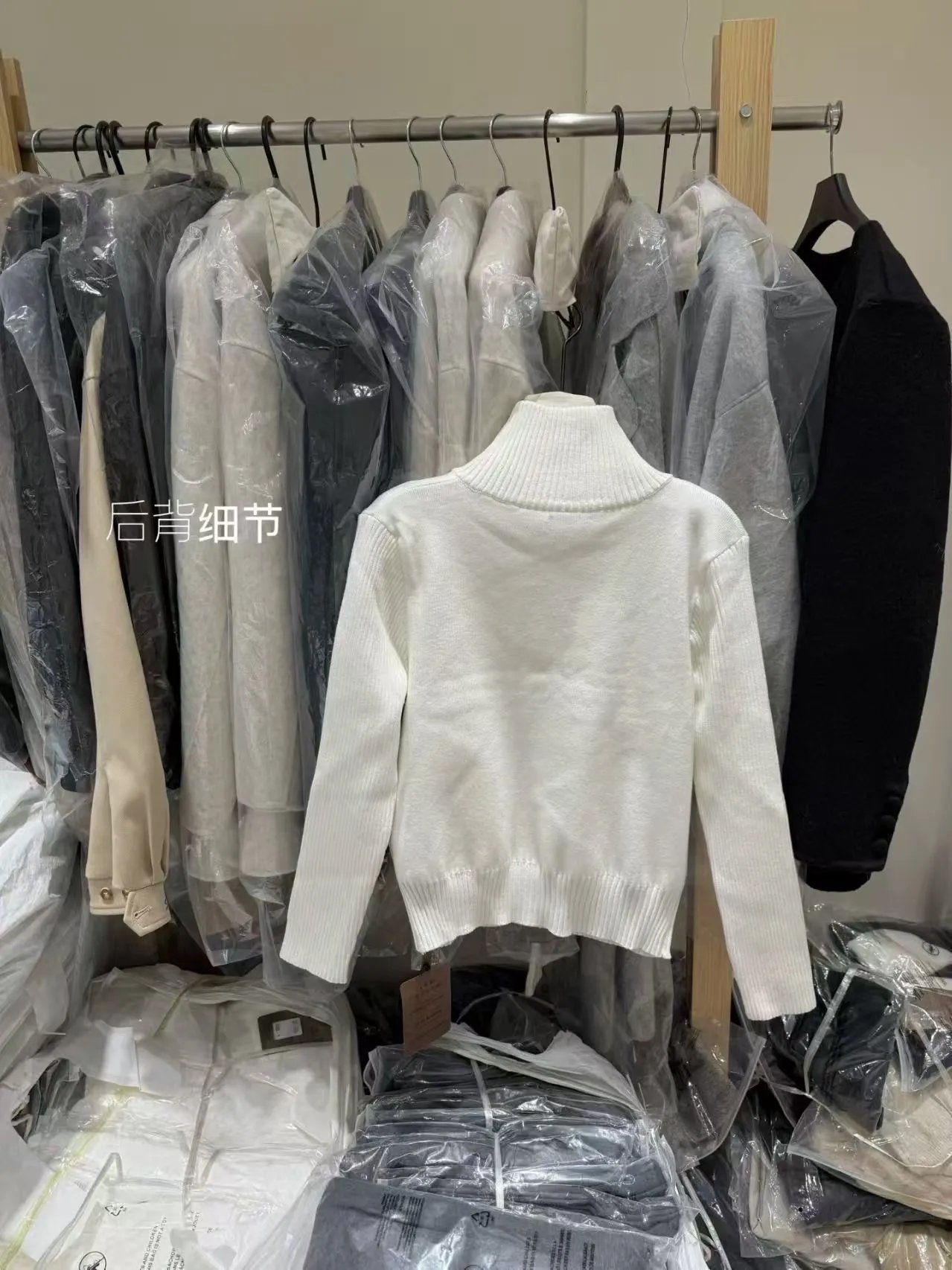 Chanel CC Logo Half-Zip Knit Sweater Black and White - 3