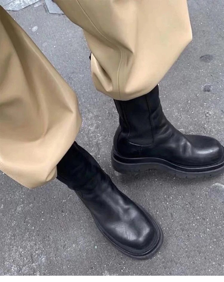 Black Chunky Sole Chelsea Boots - 14