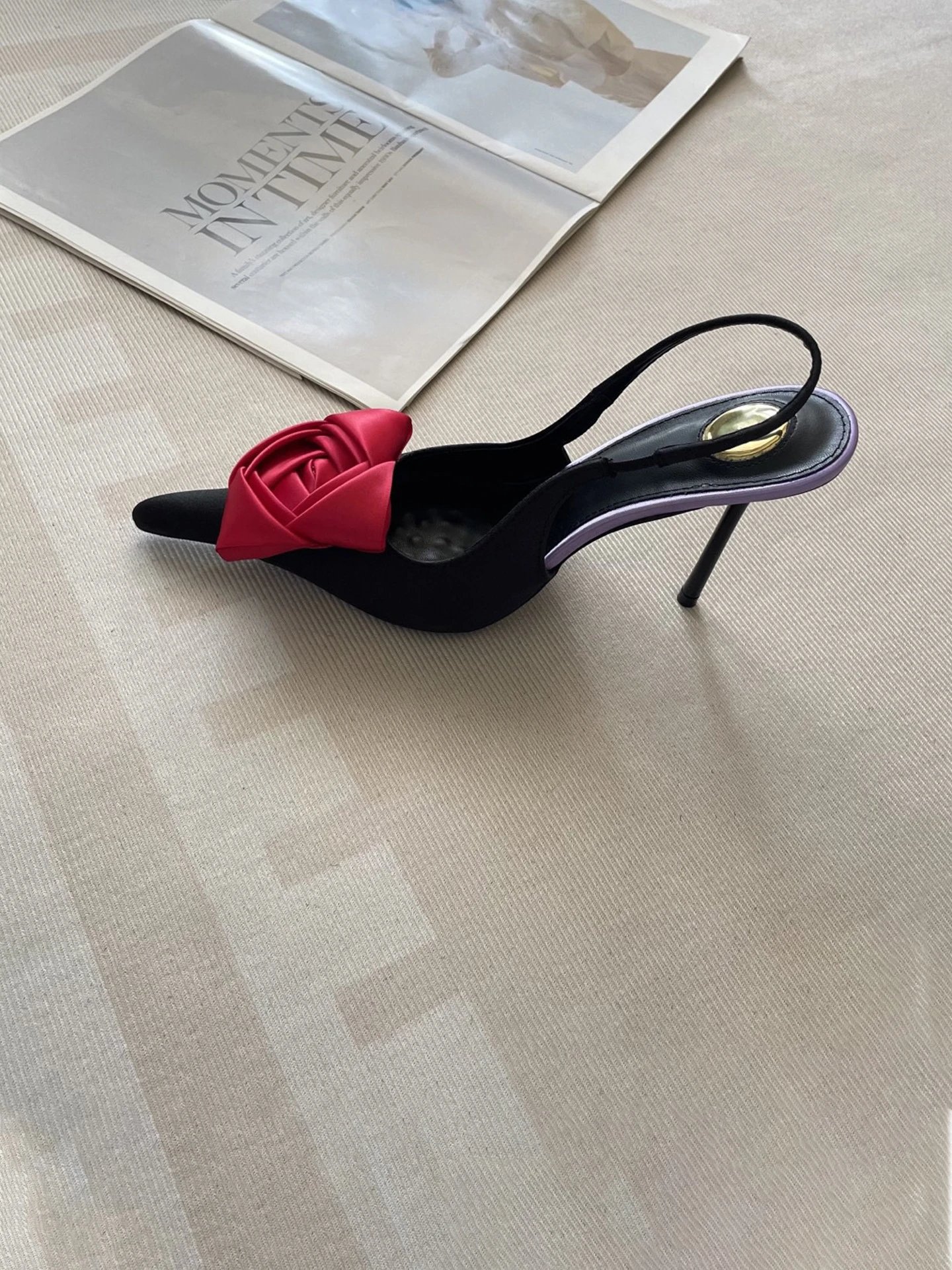 Saint Laurent High Heels Satin rose-appliqué pointed-toe slingback stilettos — Black with Red Rose, 10 cm Heel