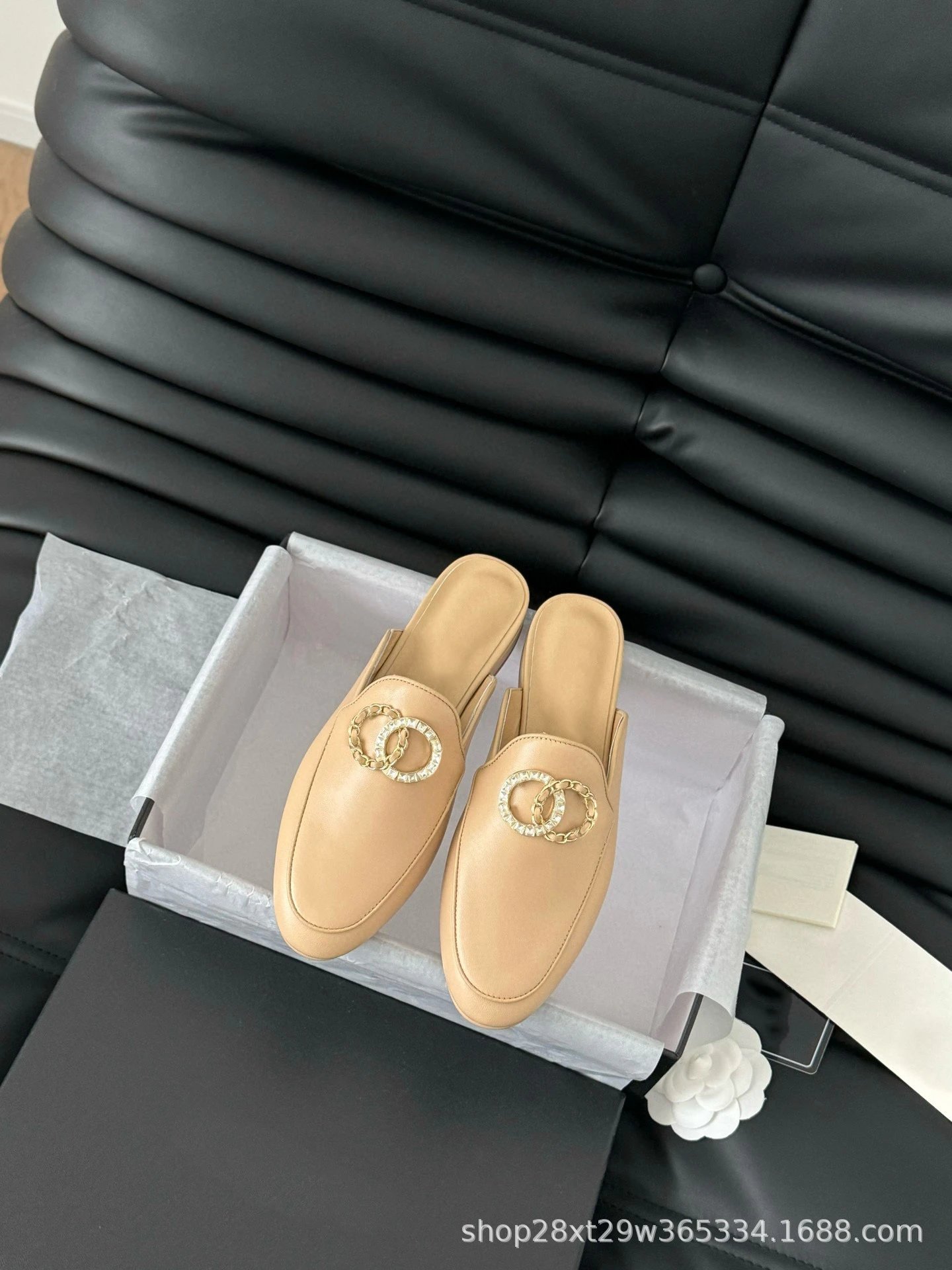 Versace Medusa Chain Loafers Black Velvet Loafers - 4