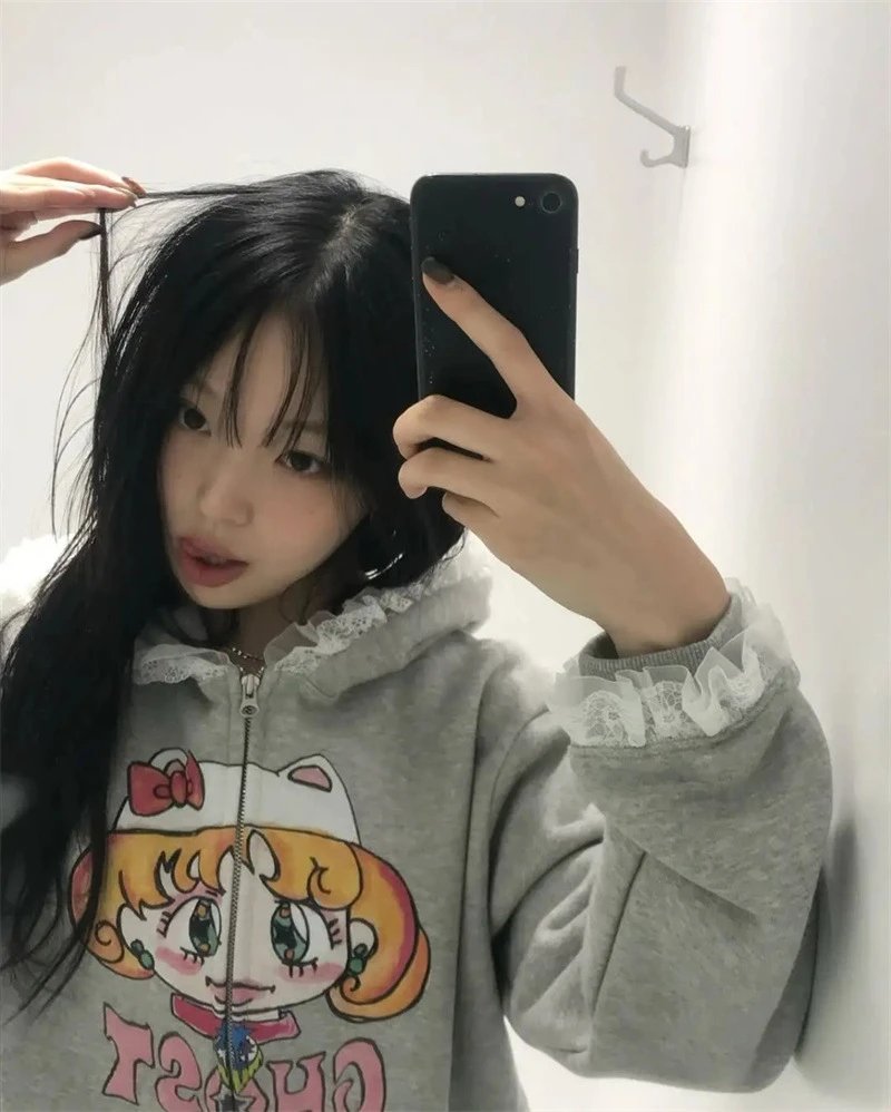 GRA Ghost Girl Ruffle Hoodie Gray - 24