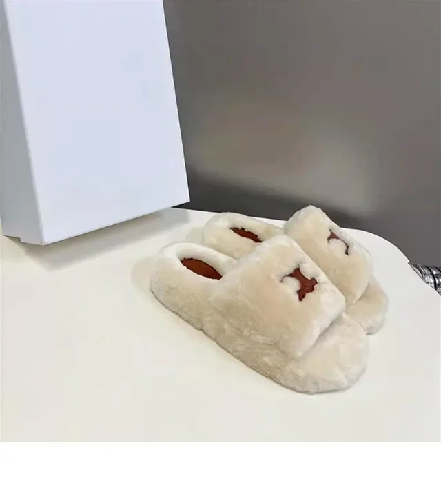 Celine Slippers Triomphe Logo Faux-Fur Slide product detail image 8