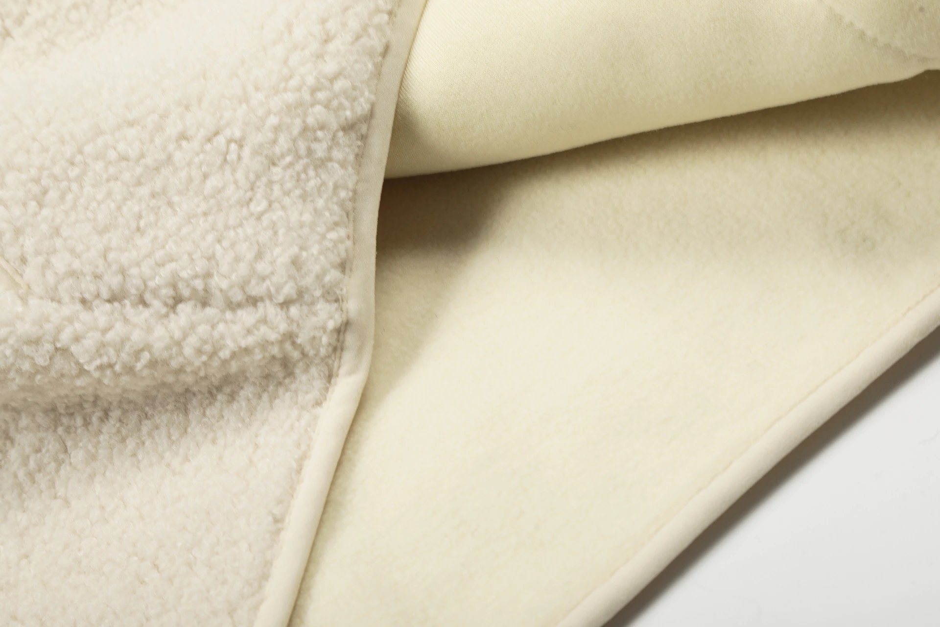 GRA Fleece Hoodie Beige Outerwear - 19