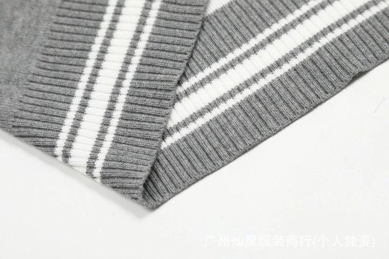 Calvin Klein Jeans Logo-Embroidered Gray Cardigan - 15