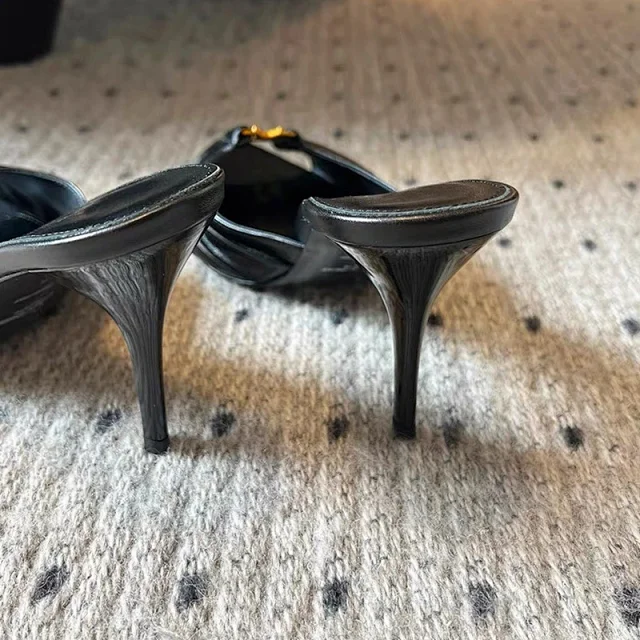 Saint Laurent High Heels Black pointed-toe pleated mule with YSL metal logo product detail image 8