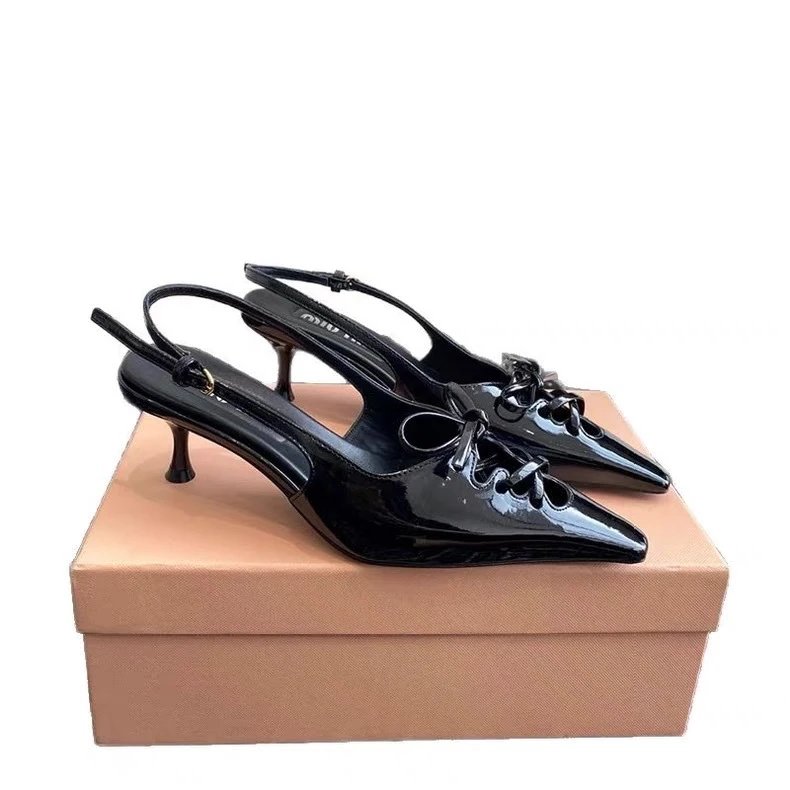 Miu High Heels Patent Leather Pointed-Toe Bow Lace Slingback image 5