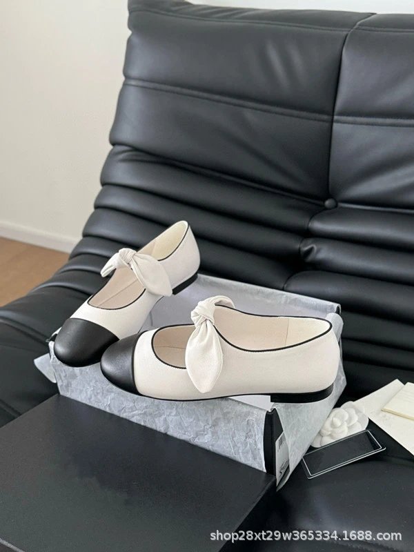 Chanel Mary Jane Block Heel Black Leather Shoes - 5