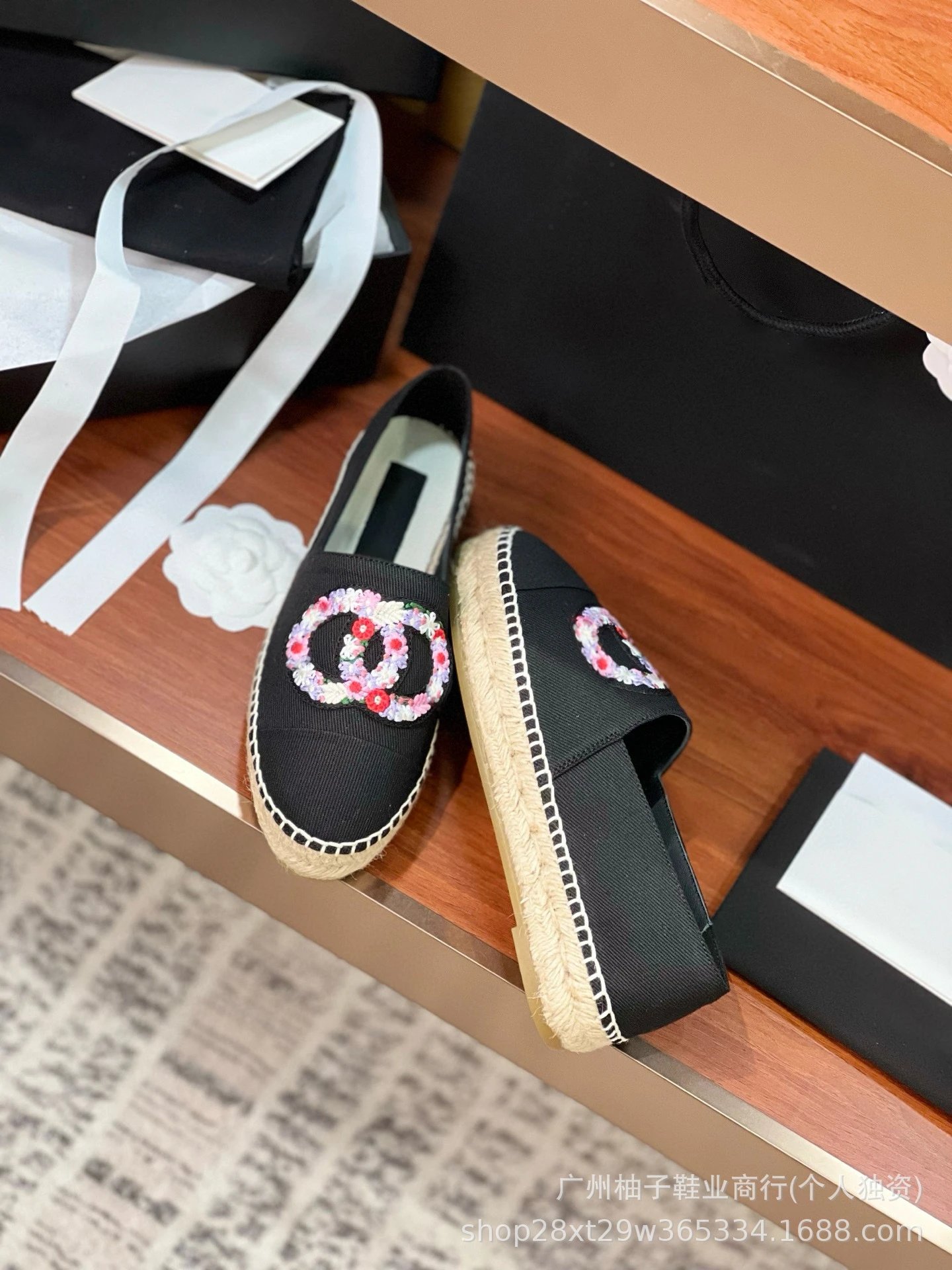 Chanel CC Logo Tweed Espadrille Loafers Gold Toe Women's Casual Shoes - 7
