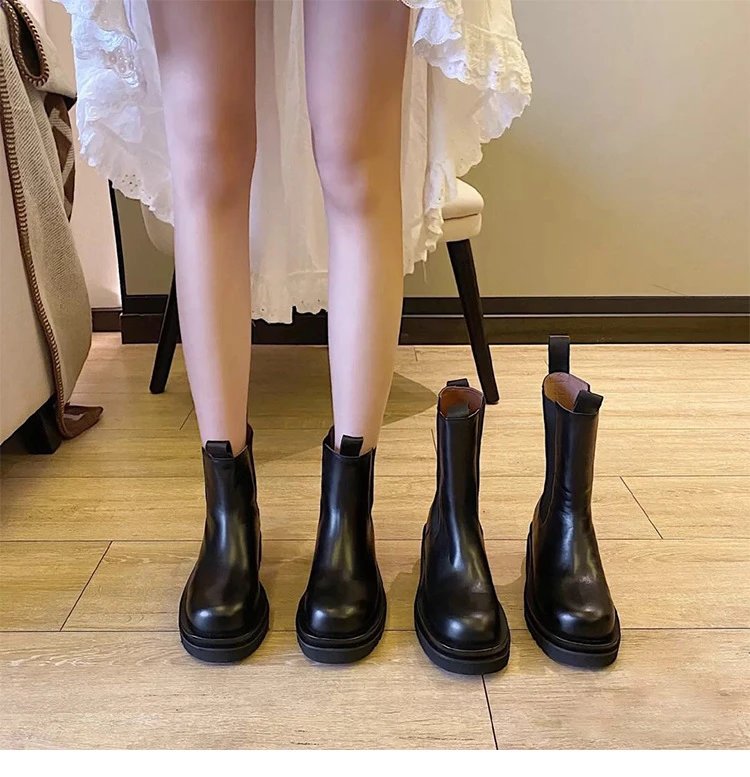 Black Chunky Sole Chelsea Boots - 22