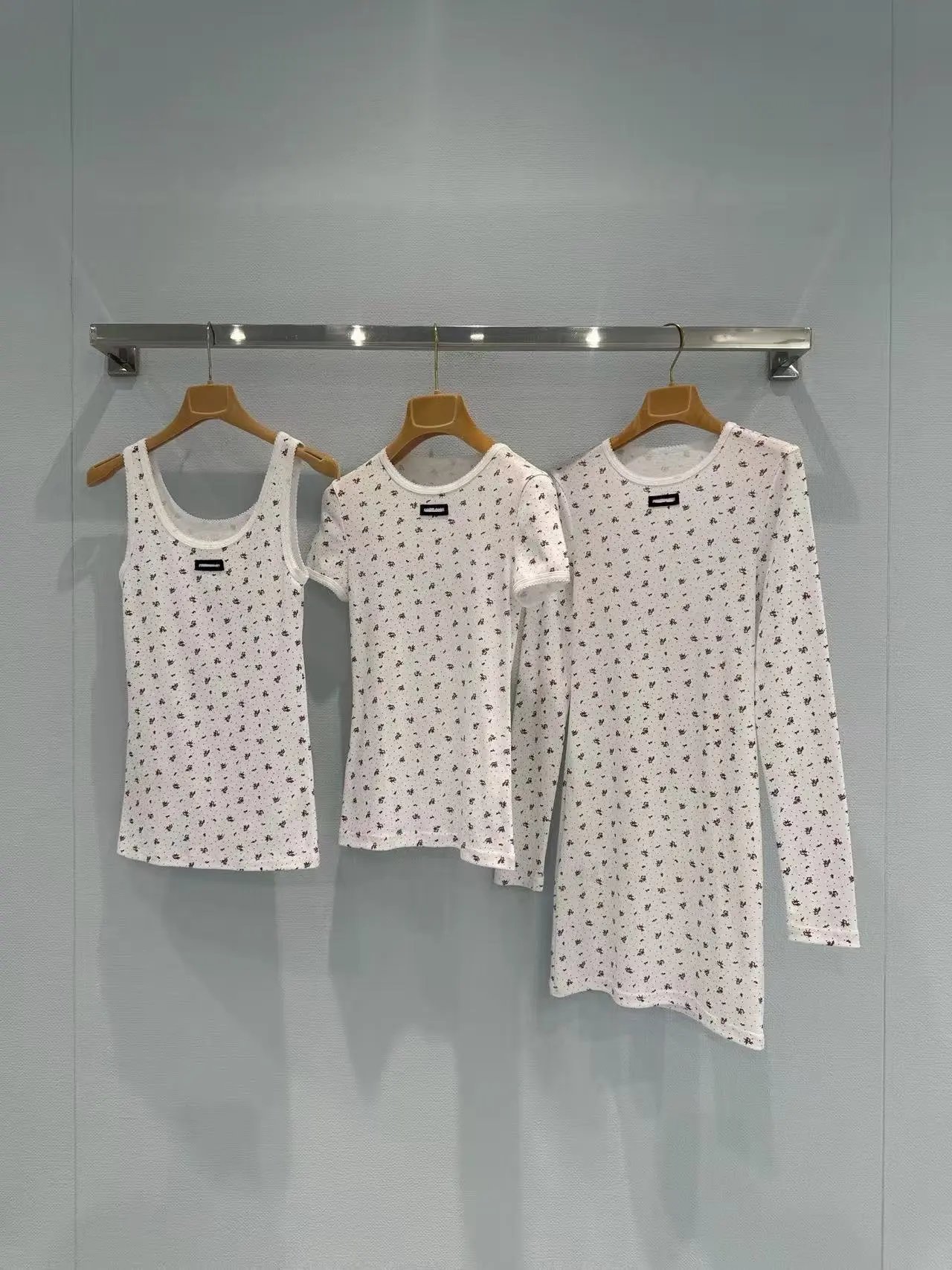 Saint Tears Floral Print Long-Sleeve Base-Layer White - 5
