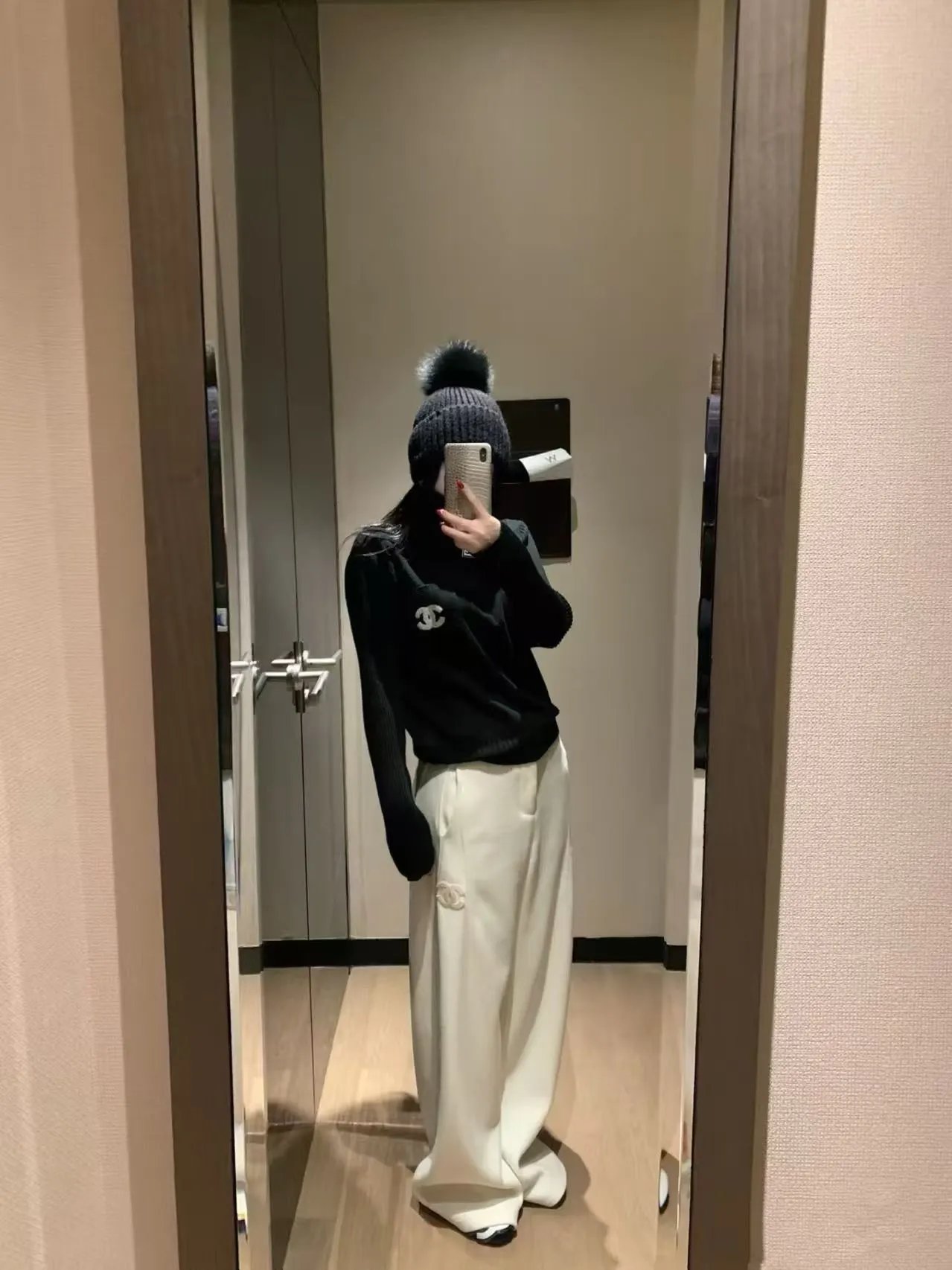 Chanel CC Logo Half-Zip Knit Sweater Black and White - 5