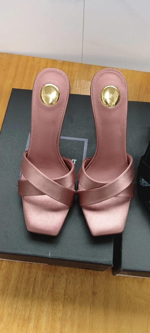 Saint Laurent High Heels Cross-Strap Open-Toe Mule with YSL Logo Heel product detail image 4