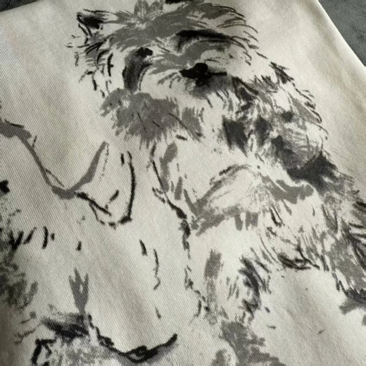 Saint Tears Westie Print Off-White T-Shirt - 13
