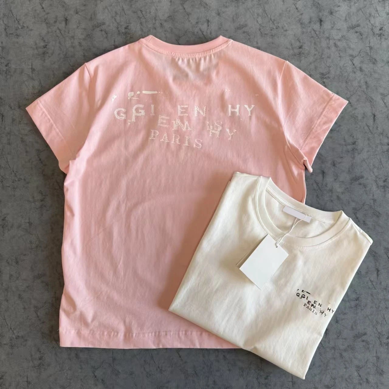 Givenchy Logo-Print White T-Shirt - 10